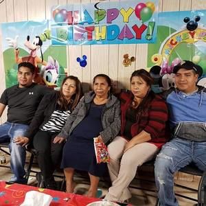 Meet your Posher, Julio